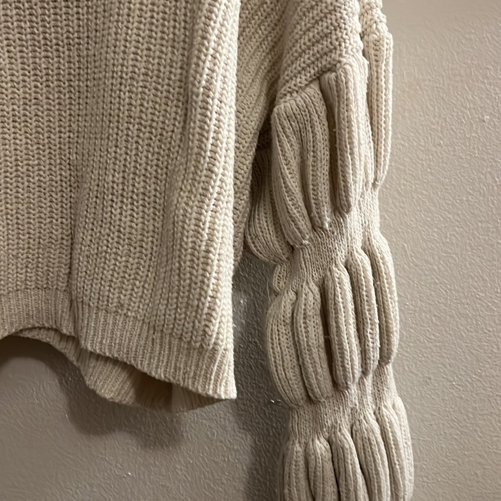 Knit sweater - Picture 2 of 3